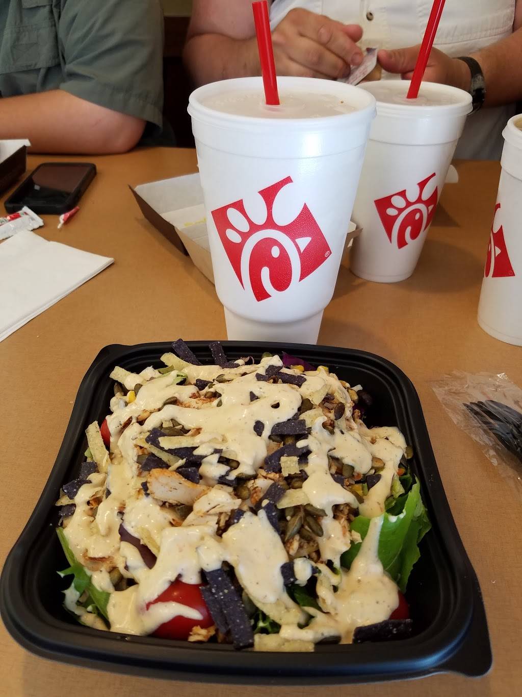 Chick-fil-A | restaurant | 2007 Rockford St, Mt Airy, NC 27030, USA | 3366488500 OR +1 336-648-8500