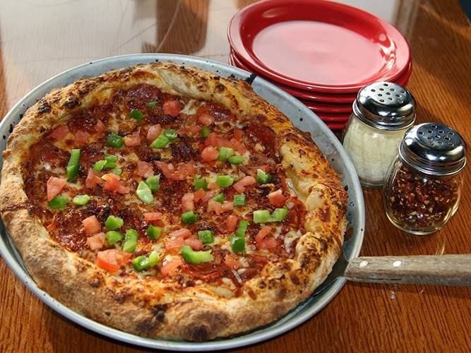 Ralphies Sports Eatery | restaurant | 6609 Airport Hwy, Holland, OH 43528, USA | 4198661344 OR +1 419-866-1344