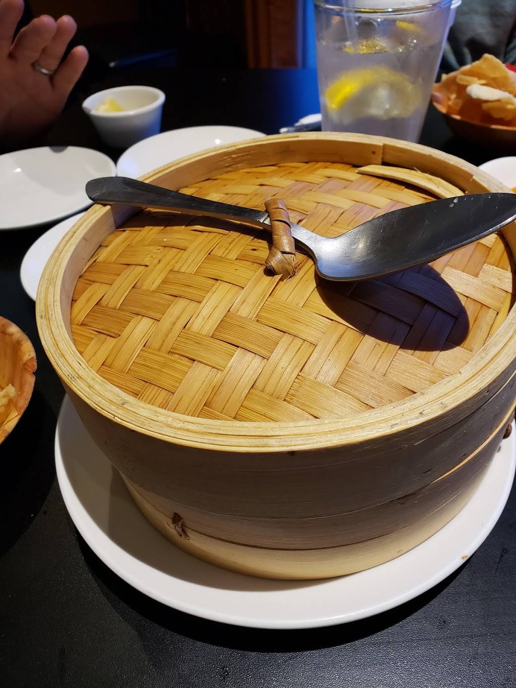 Yong Asian House | restaurant | 405 Roy Martin Rd, Johnson City, TN 37615, USA | 4232321268 OR +1 423-232-1268