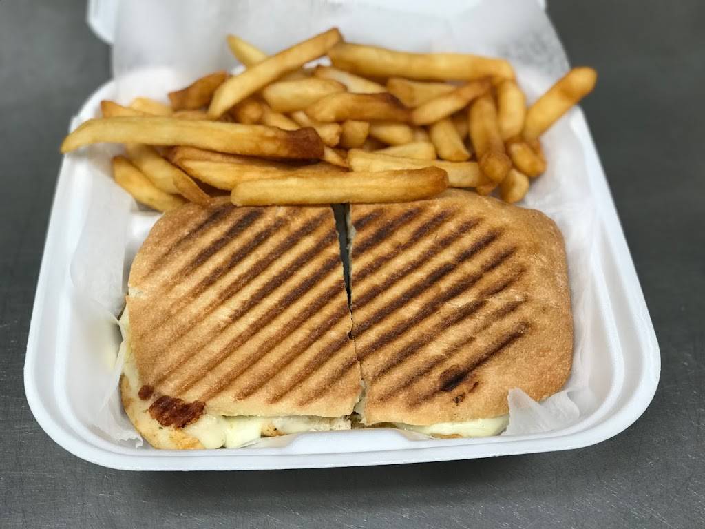 Stellas Pizzeria | meal delivery | 3209 Willits Rd, Philadelphia, PA 19114, USA | 2156733600 OR +1 215-673-3600