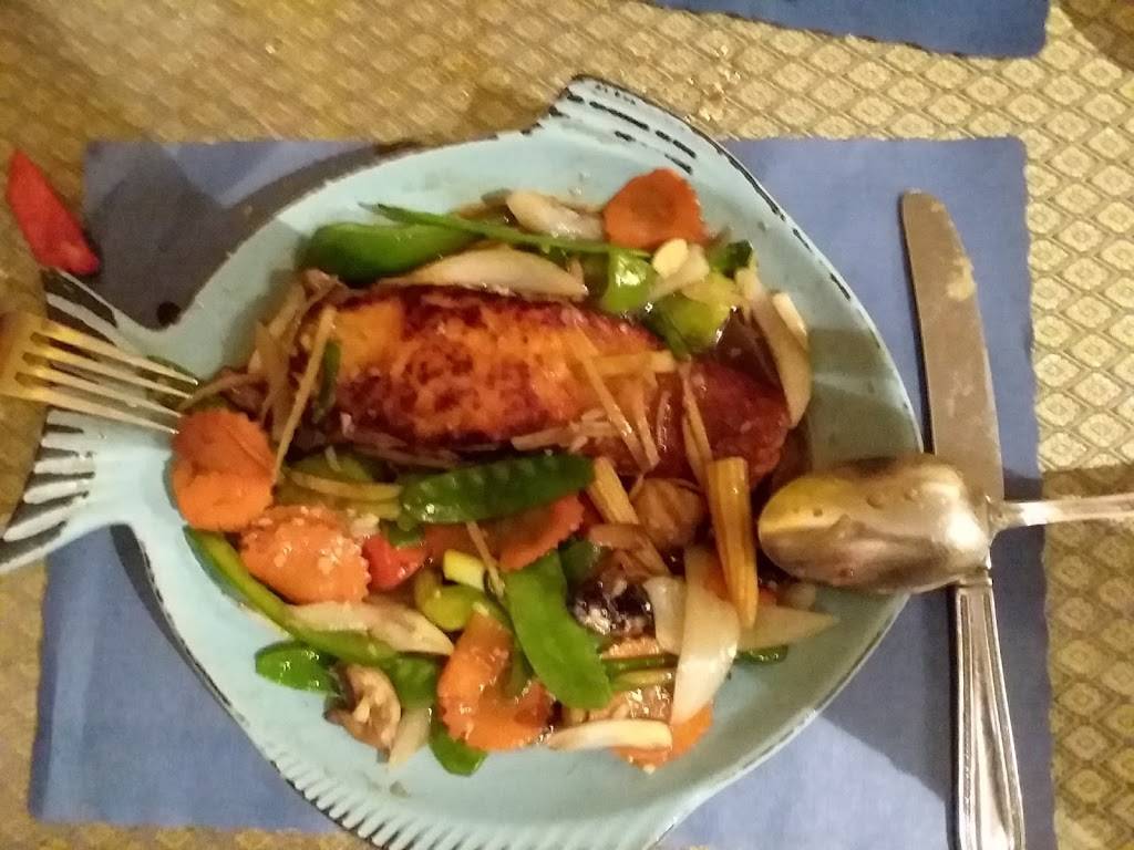 Sivalai Thai Cuisine | restaurant | 130 Sconticut Neck Rd, Fairhaven, MA 02719, USA | 5089992527 OR +1 508-999-2527