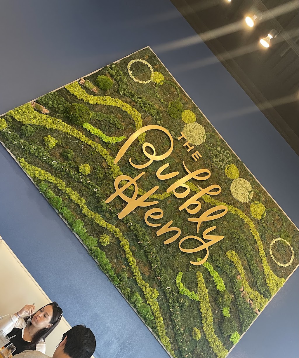 Bubbly Hen | restaurant | 7915 Vaughn Rd, Montgomery, AL 36116, USA | 3346491111 OR +1 334-649-1111