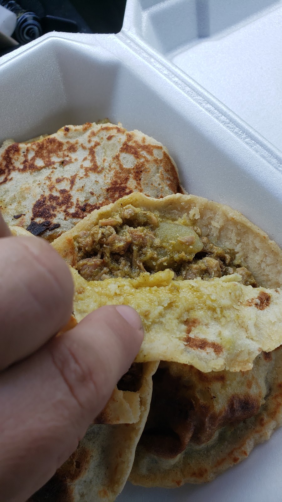 El Rancho | restaurant | 2801 N Broadway, Wichita, KS 67219, USA | 3168388252 OR +1 316-838-8252