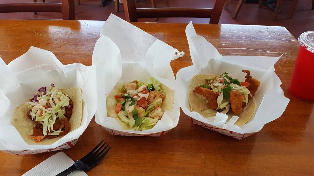 Farm to Fork | restaurant | 647 S Main St, Emporia, VA 23847, USA | 4346328161 OR +1 434-632-8161