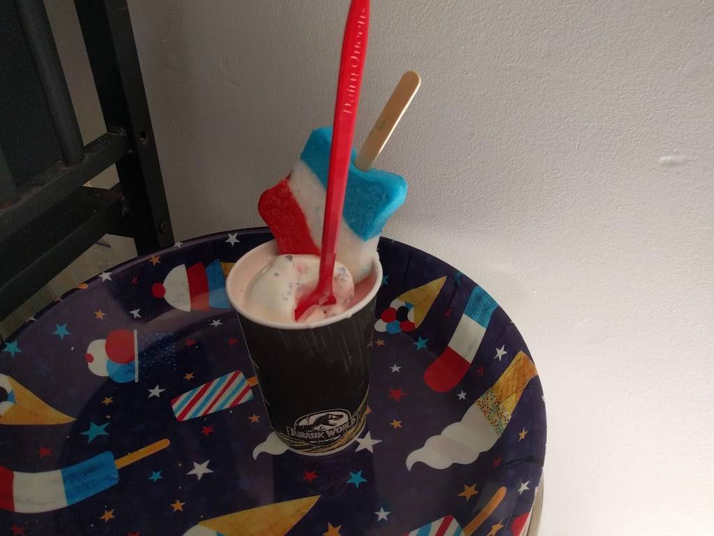 Dairy Queen | restaurant | 917 MA-28, South Yarmouth, MA 02664, USA | 5083949535 OR +1 508-394-9535