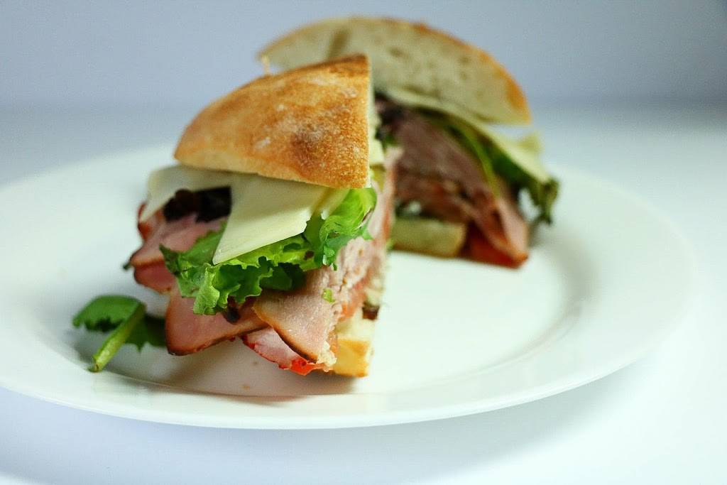 BBQ CHEZ VOUS | restaurant | 505 Boulevard Taschereau, La Prairie, QC J5R 1V3, Canada | 5146195612 OR +1 514-619-5612