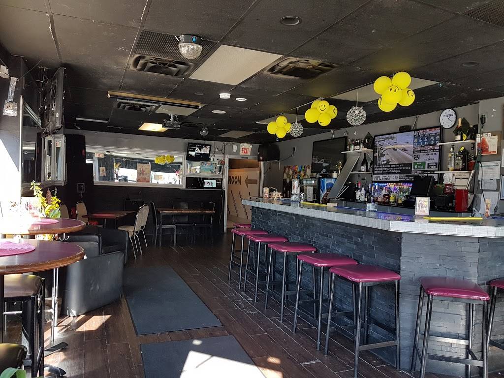 Pizza Pan | restaurant | 1822 St Clair Ave W, Toronto, ON M6N 1J5, Canada | 4166585454 OR +1 416-658-5454