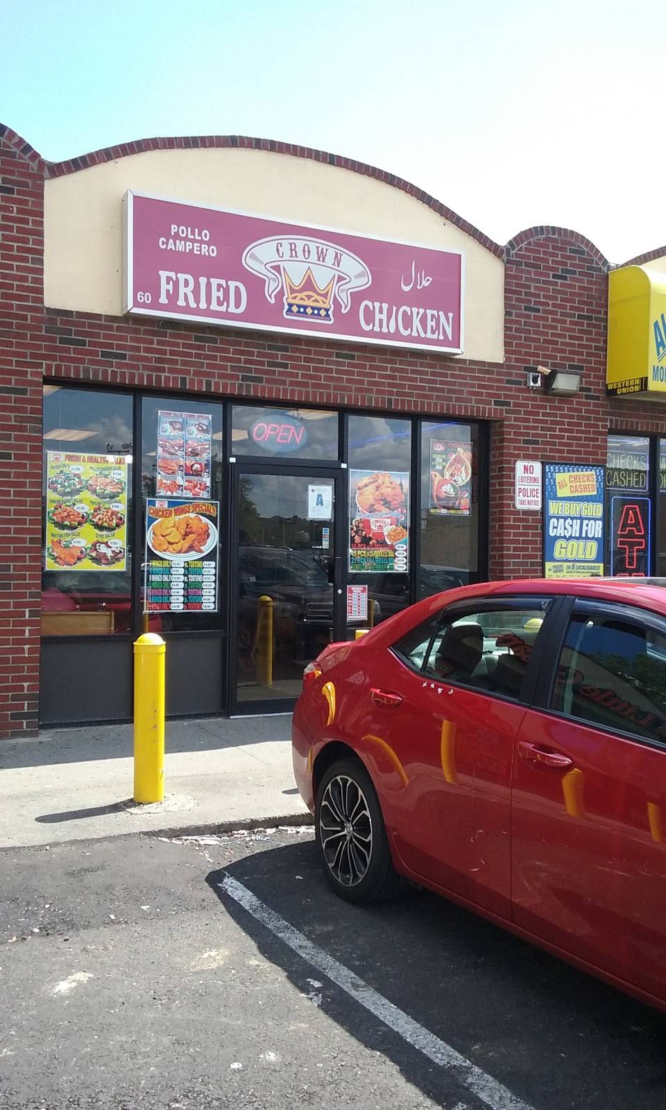 Crown Fried Chicken Lynn | restaurant | 60 Market Square, Lynn, MA 01905, USA | 7817807047 OR +1 781-780-7047