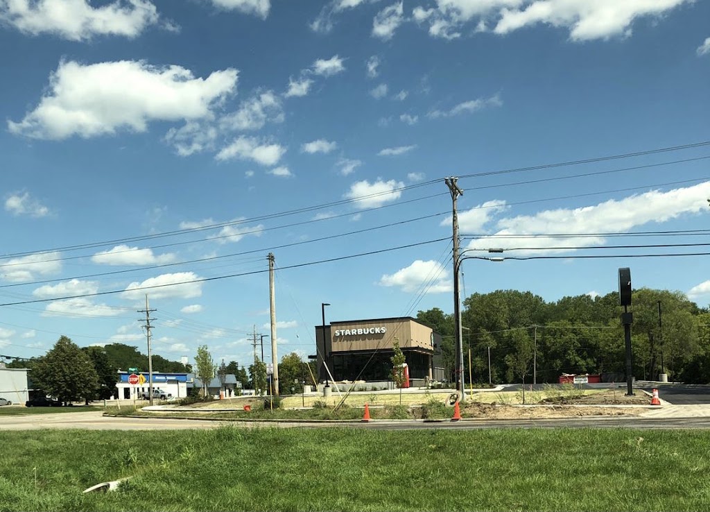 Starbucks | cafe | 2503 S Stoughton Rd, Madison, WI 53716, USA | 6083943077 OR +1 608-394-3077