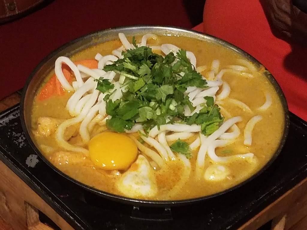 Boiling Avenue | restaurant | 943 Howe Ave, Sacramento, CA 95825, USA | 9169239888 OR +1 916-923-9888