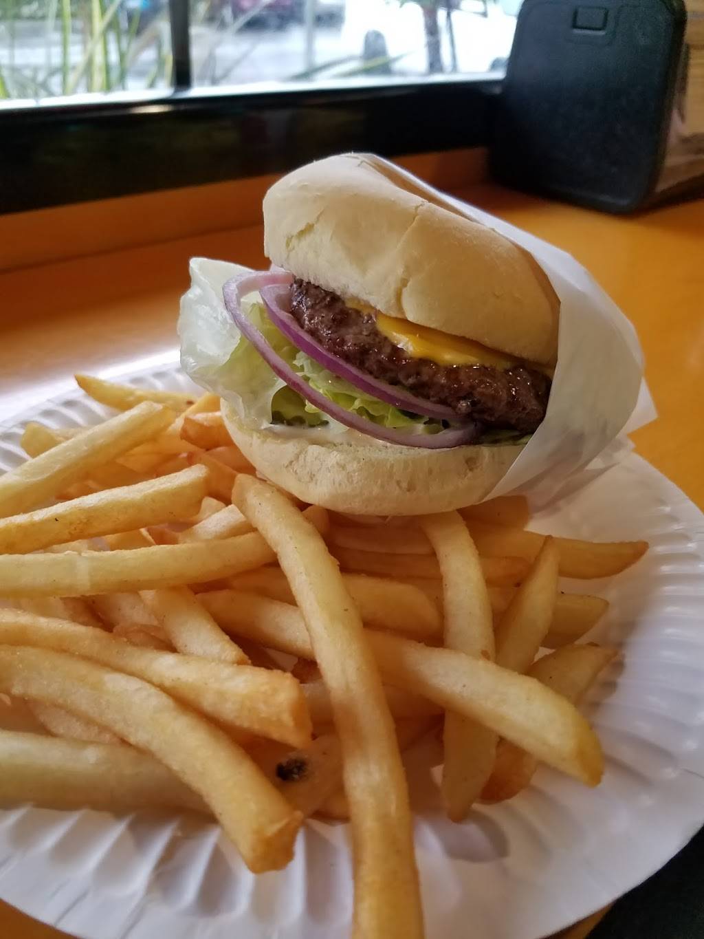 TK Burgers | restaurant | 24902 Chrisanta Dr, Mission Viejo, CA 92691, USA | 9495887200 OR +1 949-588-7200