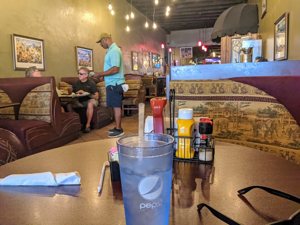 The Place Downtown | restaurant | 429 Harrison Ave, Panama City, FL 32401, USA | 8508180590 OR +1 850-818-0590