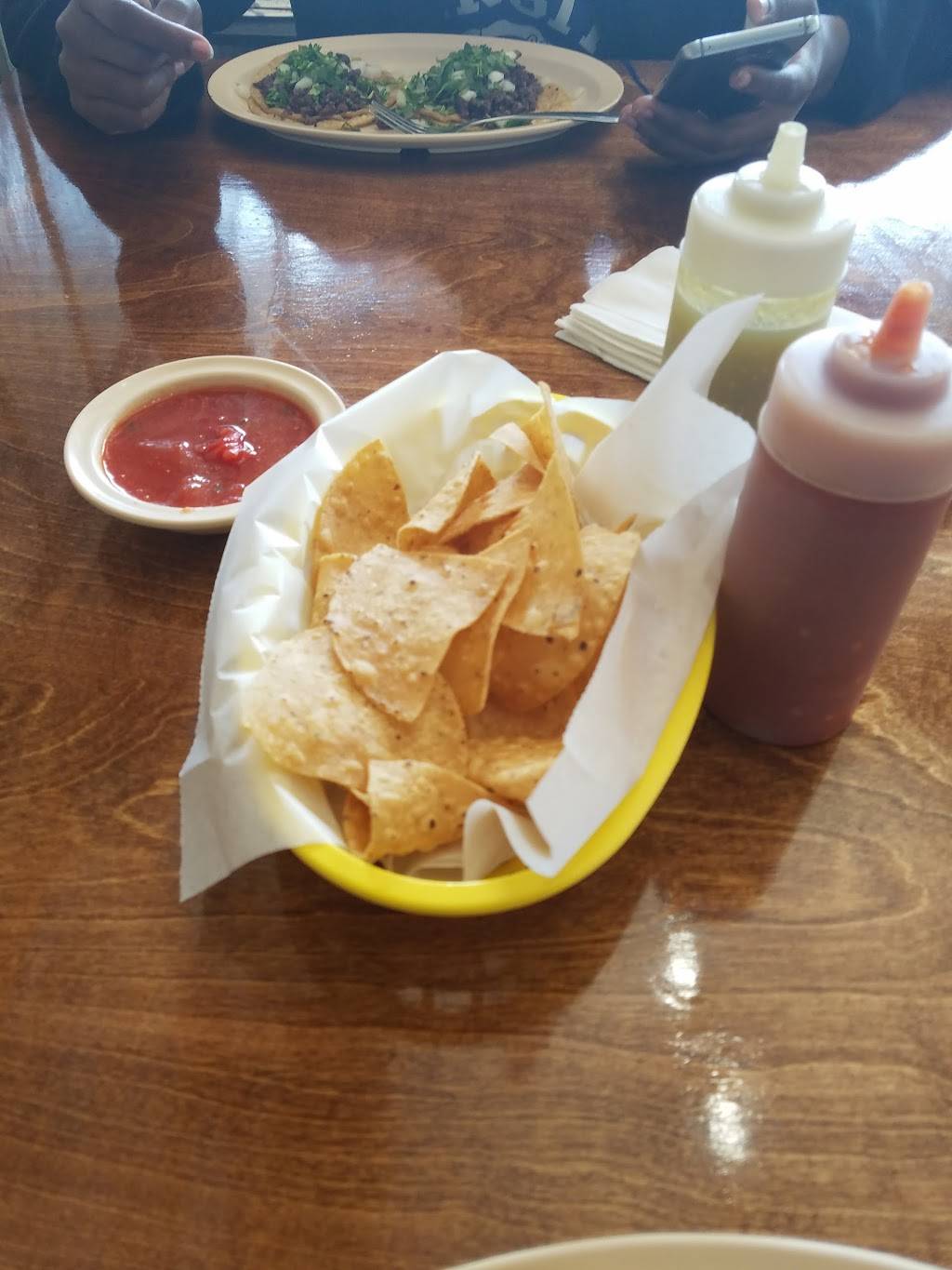 Burrito Express | restaurant | 17932 Dixie Hwy, Homewood, IL 60430, USA | 7086477677 OR +1 708-647-7677