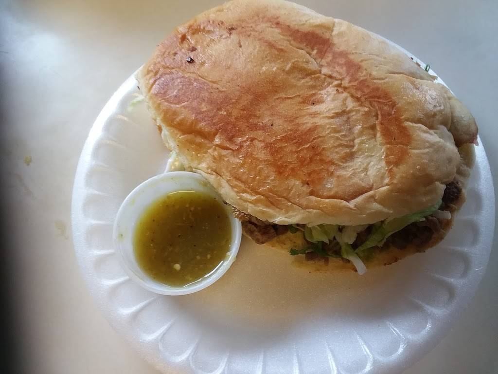 Cuñados taqueria | restaurant | 1055 State Hwy 99 N, Eugene, OR 97402, USA | 5418527606 OR +1 541-852-7606