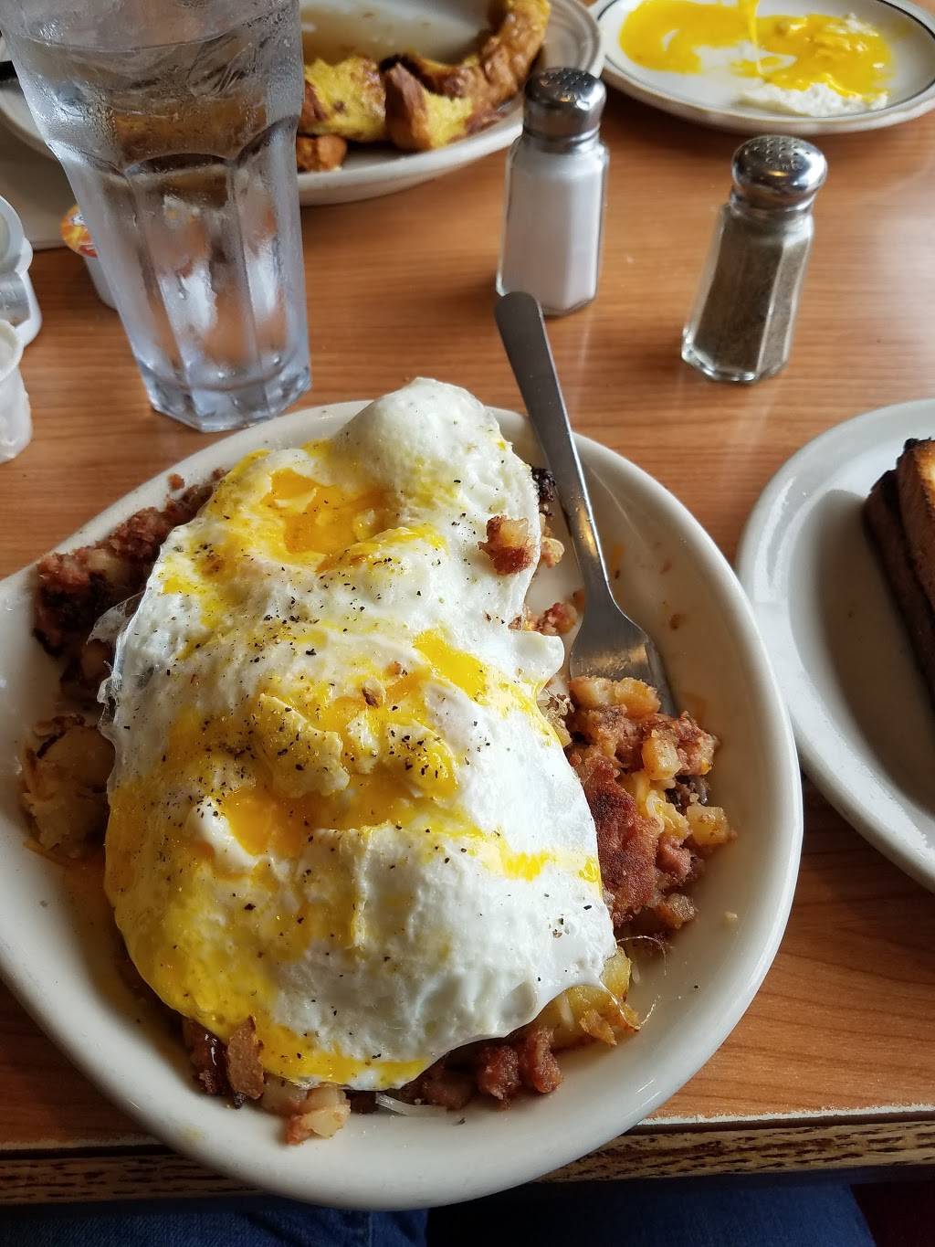 Michaels Diner | restaurant | 1071 Ulster Ave, Kingston, NY 12401, USA | 8453366514 OR +1 845-336-6514