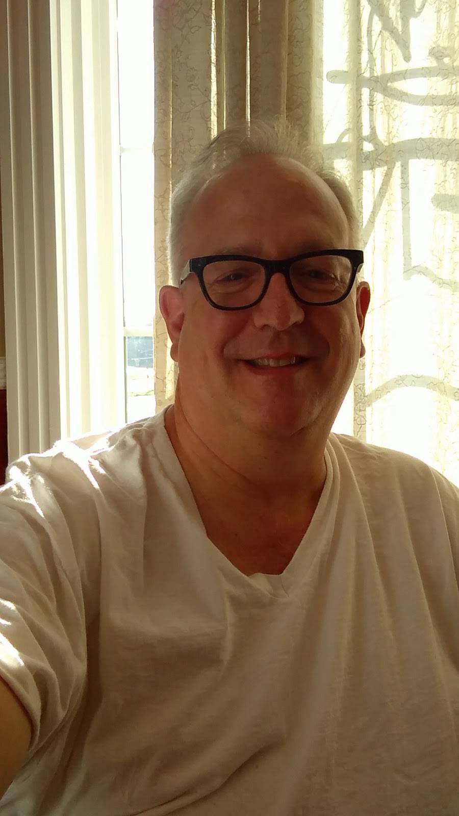 Corner Coffee Café | cafe | 9440 Main Ave, Cincinnati, OH 45242, USA | 5137941800 OR +1 513-794-1800