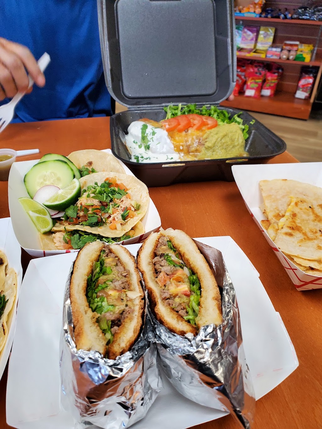 Tacos El Gordo Montrose | restaurant | 1019 E Main St Unit #1, Montrose, CO 81401, USA | 9709644022 OR +1 970-964-4022