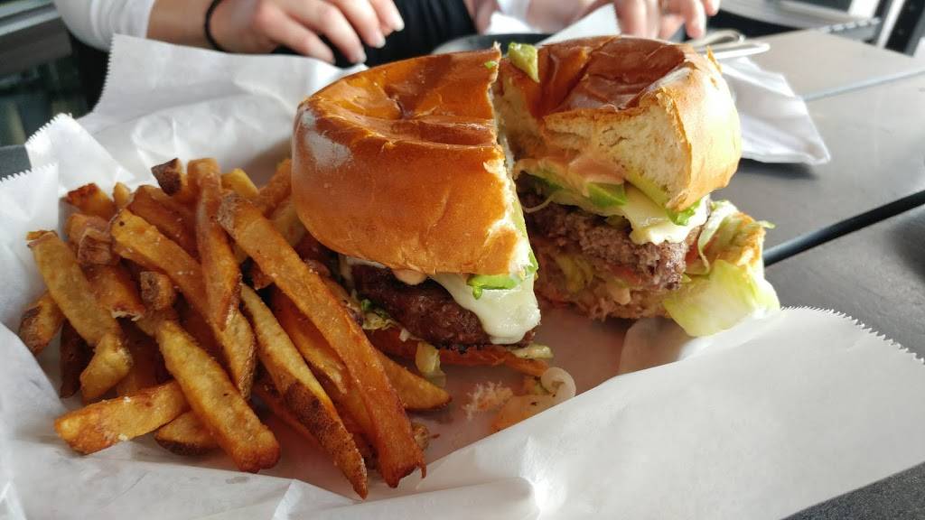 ABV Social | restaurant | 11200 W Burleigh St, Wauwatosa, WI 53222, USA | 4148376290 OR +1 414-837-6290