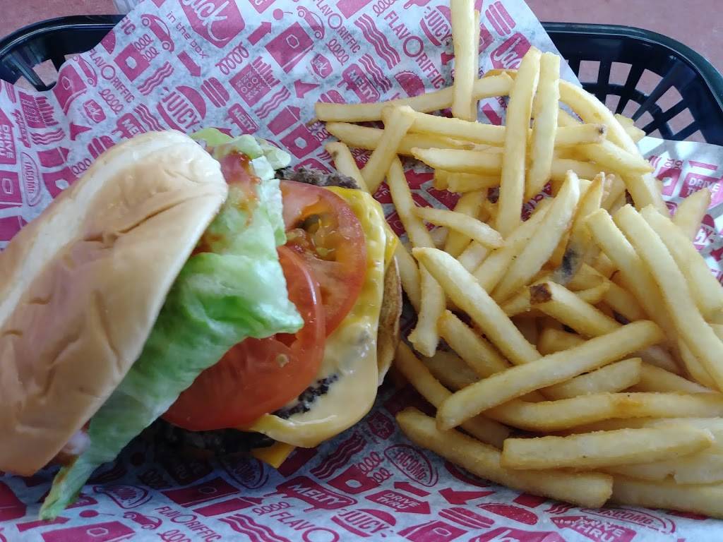 Jack in the Box | restaurant | 6042 Edinger Ave, Huntington Beach, CA 92647, USA | 7148462235 OR +1 714-846-2235