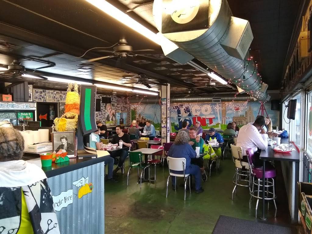 Taco Joint | restaurant | 911 N Peak St, Dallas, TX 75204, USA | 2148268226 OR +1 214-826-8226
