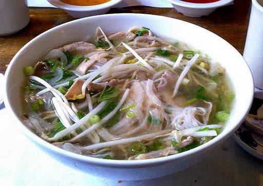 Pho UTC & Grill | restaurant | 8915 Towne Centre Dr, San Diego, CA 92122, USA | 8583200504 OR +1 858-320-0504