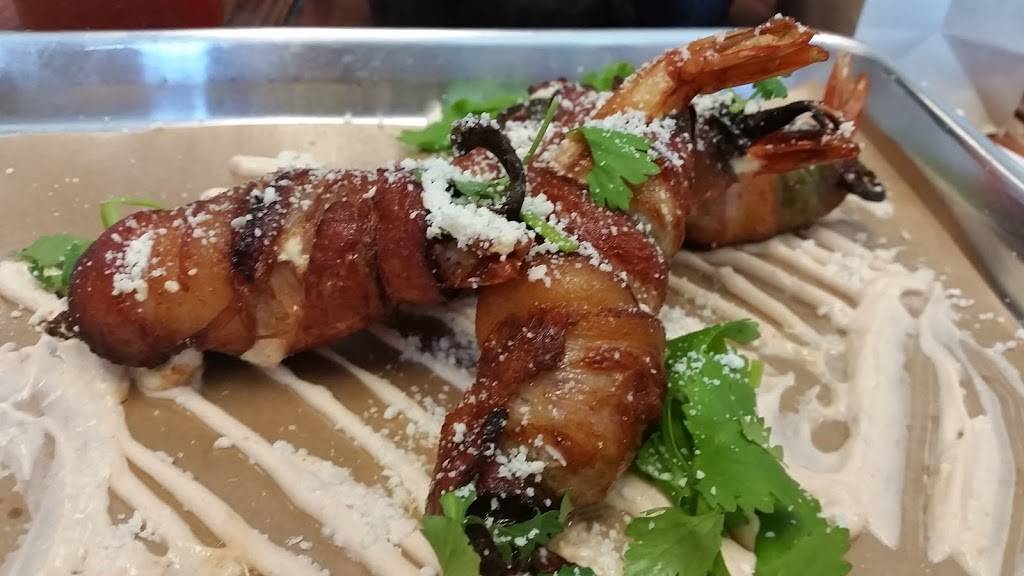 Tacos & Beer | restaurant | 909 E 6th St, Beaumont, CA 92223, USA | 9517692700 OR +1 951-769-2700