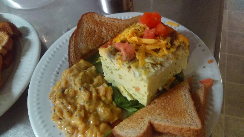 JJs Norton Cafe | restaurant | 1275 Norton Ave, Norton, OH 44203, USA | 2343346501 OR +1 234-334-6501