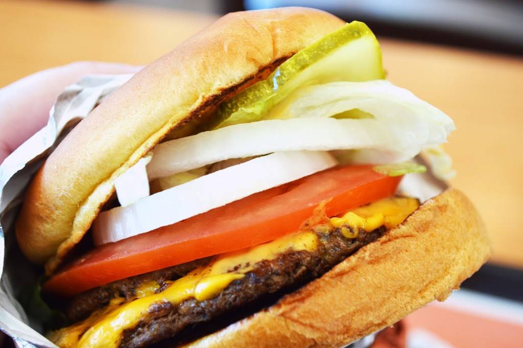 A&W Restaurant | restaurant | 1601 Gratiot Blvd, Marysville, MI 48040, USA | 8104328938 OR +1 810-432-8938