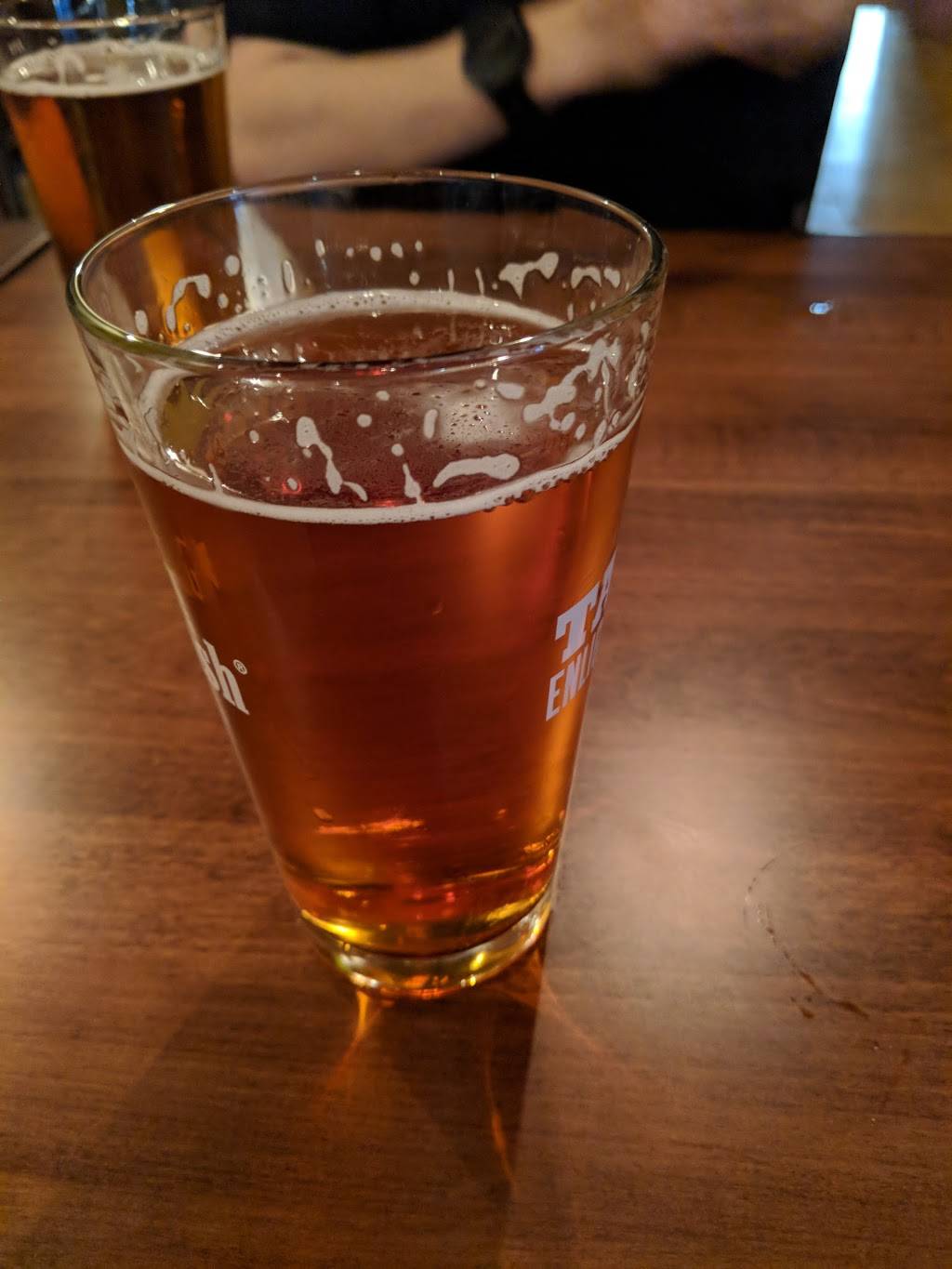 HOP Central Brewing Co and Taproom | restaurant | 5055 W Ray Rd #2, Chandler, AZ 85226, USA | 4802846320 OR +1 480-284-6320