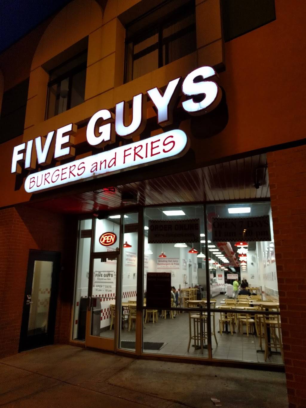 Five Guys | meal takeaway | 623 E Grand River Ave, East Lansing, MI 48823, USA | 5173323483 OR +1 517-332-3483