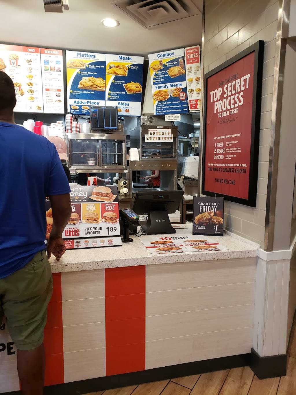 Long John Silvers | restaurant | 2480 N Fairfield Rd, Dayton, OH 45431, USA | 9374294041 OR +1 937-429-4041