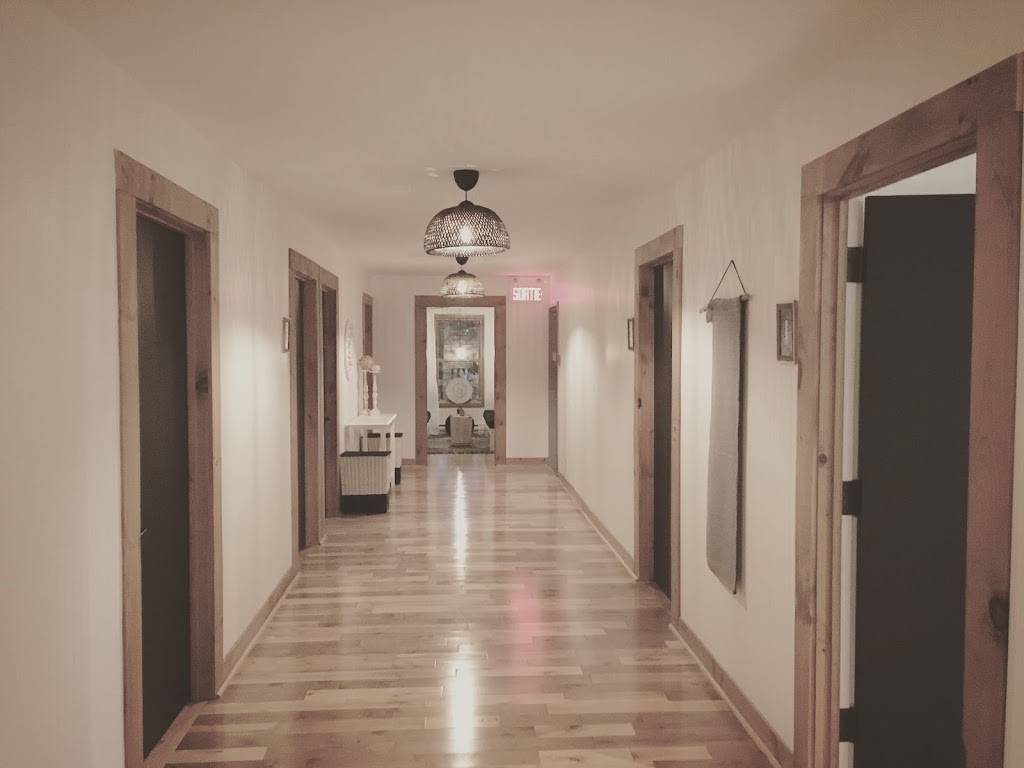 BOHO boutique-hostels | restaurant | 3819 Rue Principale, Dunham, QC J0E 1M0, Canada | 5148145229 OR +1 514-814-5229