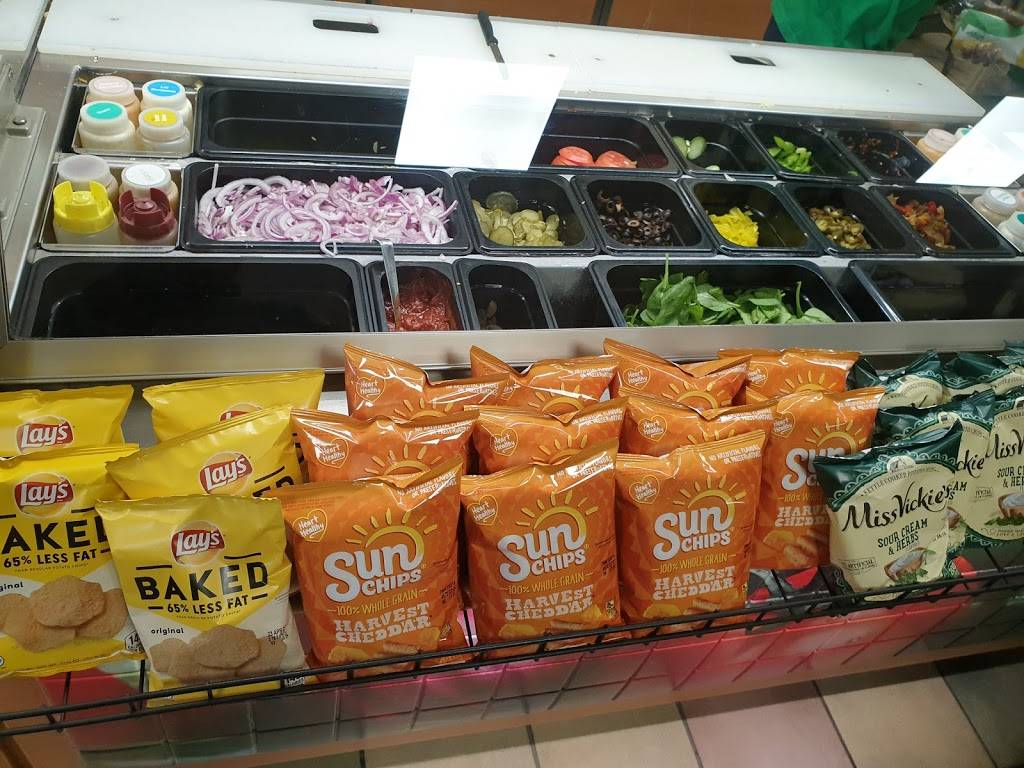 Subway Restaurants | restaurant | 400 Red Brook Blvd #001, Owings Mills, MD 21117, USA | 4103633581 OR +1 410-363-3581