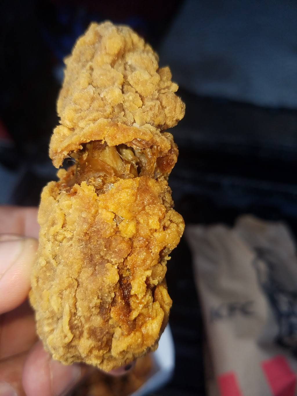 KFC | restaurant | N96 W17860, County Line Rd, Germantown, WI 53022, USA | 2622531000 OR +1 262-253-1000