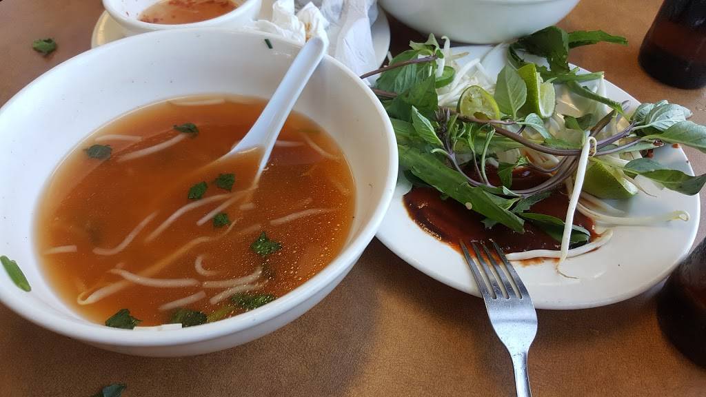 Pho Cali Restaurant | restaurant | 120 S Harbor Blvd, Santa Ana, CA 92704, USA | 7145314556 OR +1 714-531-4556