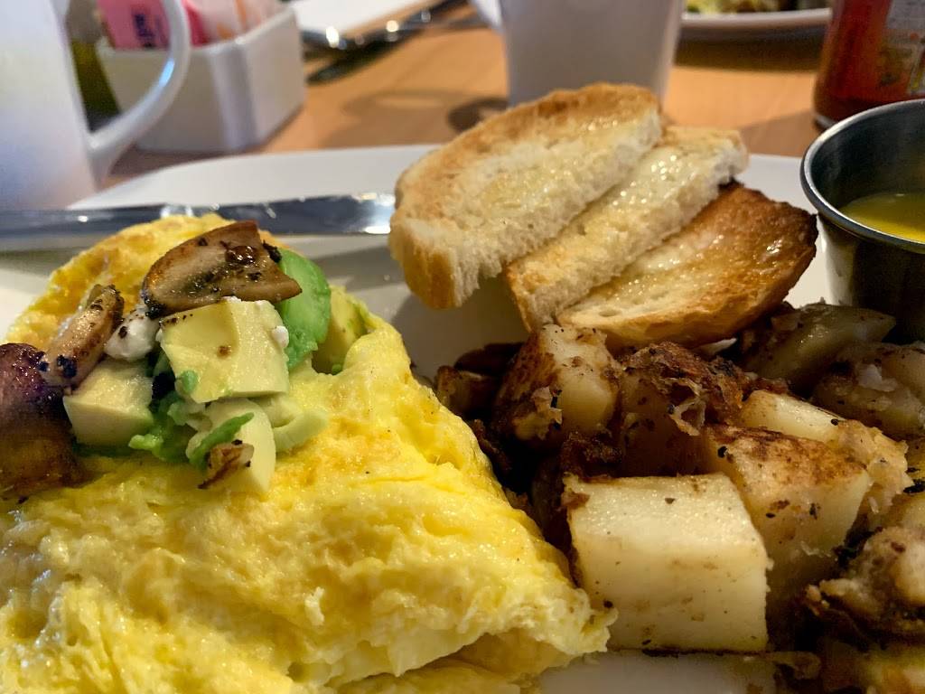 Eadilyns Table | restaurant | 175 Main Ave, Wynantskill, NY 12198, USA | 5182383506 OR +1 518-238-3506