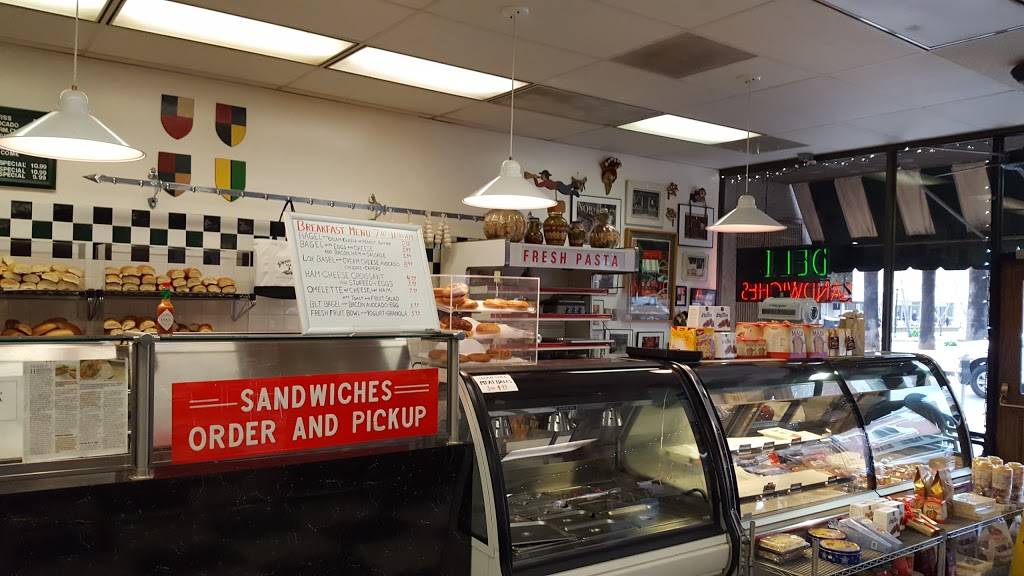 Pennisis Deli | meal takeaway | 1237 J St, Sacramento, CA 95814, USA | 9164485610 OR +1 916-448-5610