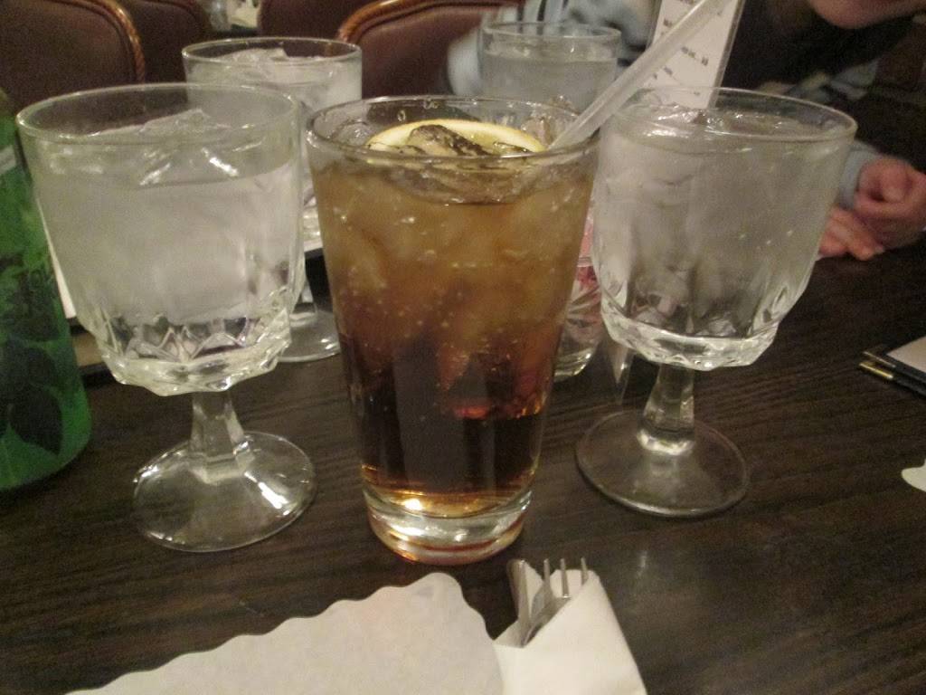 The Bridge Restaurant & Lounge | restaurant | 31 Locust St, Dubuque, IA 52001, USA | 5635577280 OR +1 563-557-7280