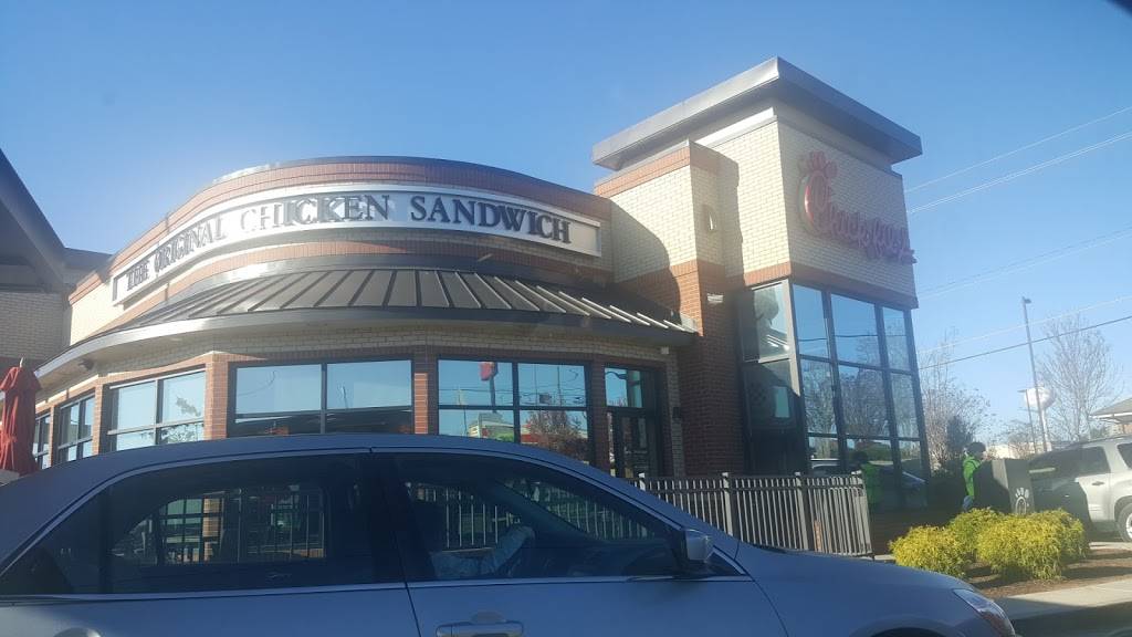 Chick-fil-A | restaurant | 457 River Hwy, Mooresville, NC 28117, USA | 7047990401 OR +1 704-799-0401