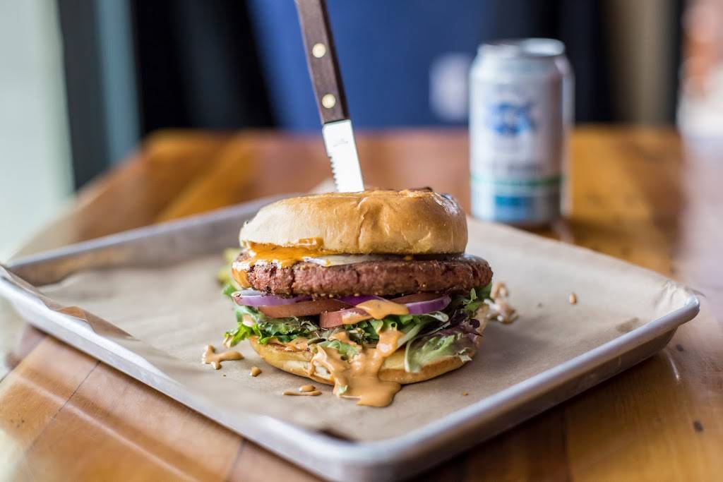 Revelry Kitchen + Bar | restaurant | 1410 E 6th St, Austin, TX 78702, USA | 5123225223 OR +1 512-322-5223