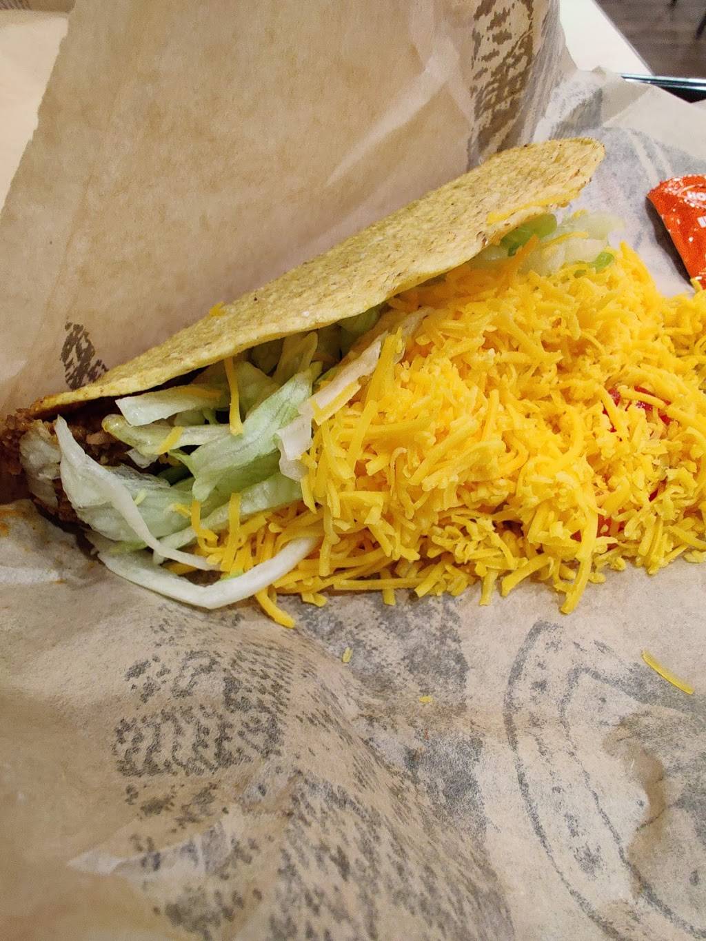 Del Taco | meal takeaway | 5130 W Bell Rd, Glendale, AZ 85308, USA | 6237727790 OR +1 623-772-7790