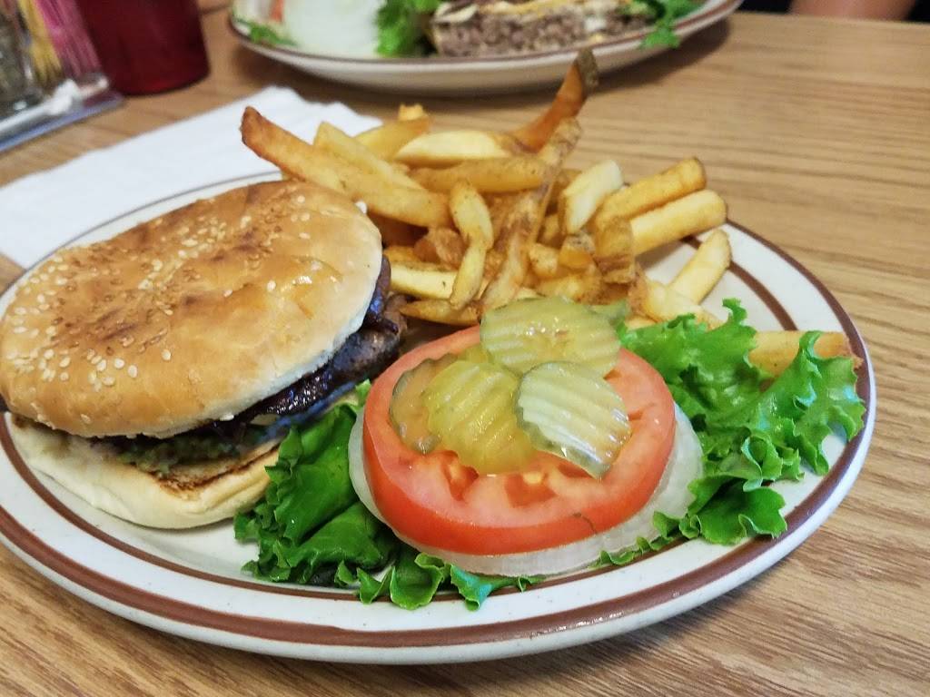 Bubbas Burgers Two | restaurant | 2650 Cameron Park Dr #250, Cameron Park, CA 95682, USA | 5306729205 OR +1 530-672-9205