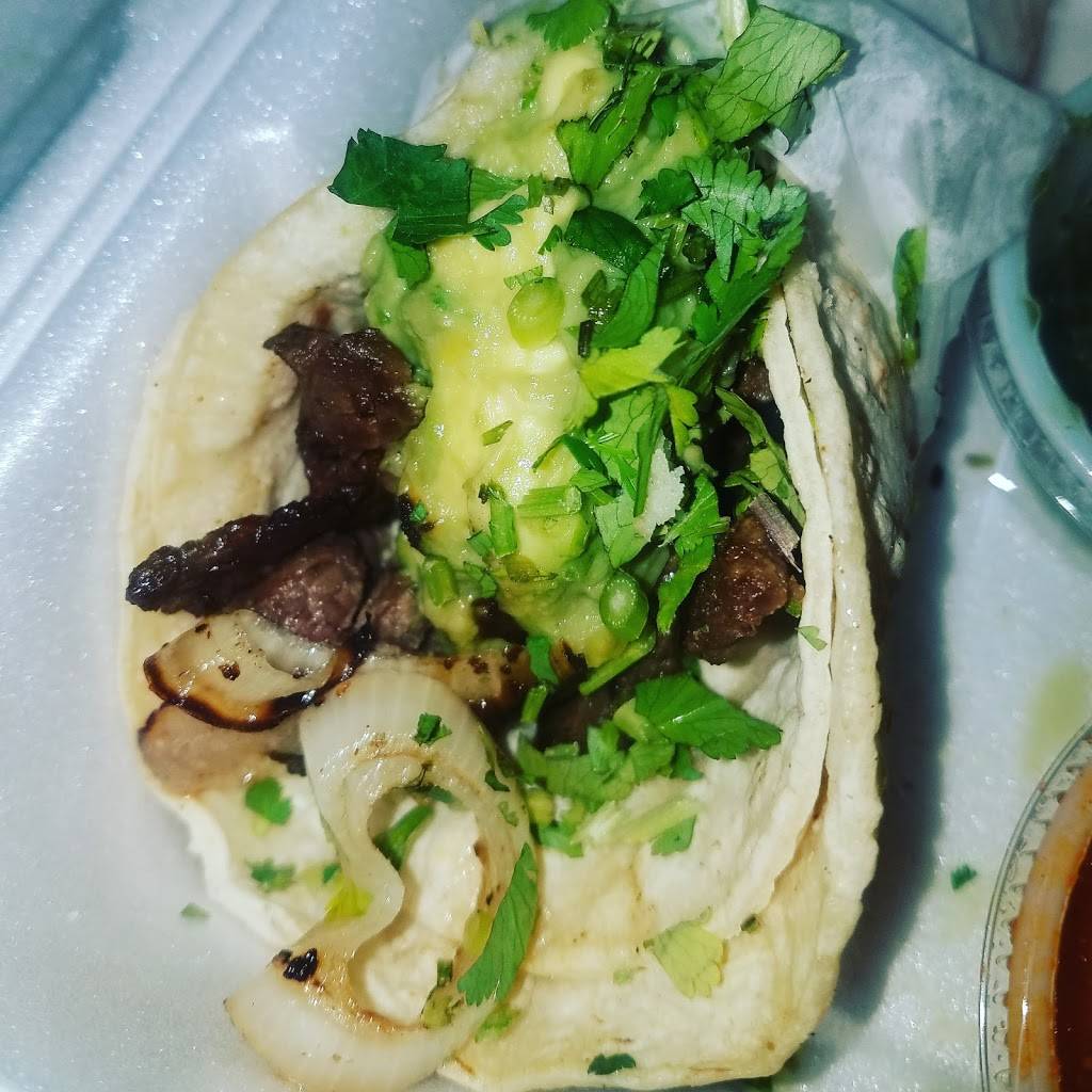 Laguna Gourmet | restaurant | 10 Cross St, White Plains, NY 10606, USA | 9142851610 OR +1 914-285-1610