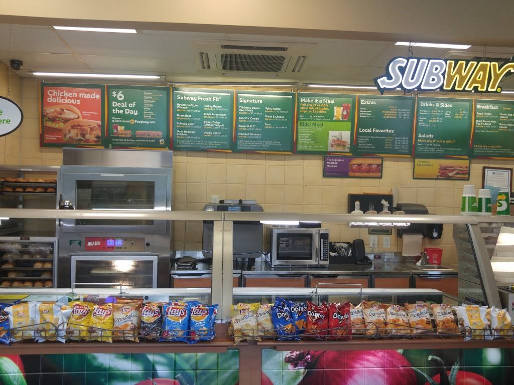 Subway | restaurant | I-395 Corridor Southbound, Montville, CT 06353, USA | 8603679027 OR +1 860-367-9027