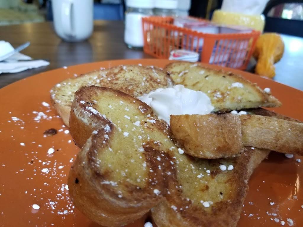 Valeri Anns Family Foods | restaurant | 26025 Co Rd 3, Merrifield, MN 56465, USA | 2184543663 OR +1 218-454-3663