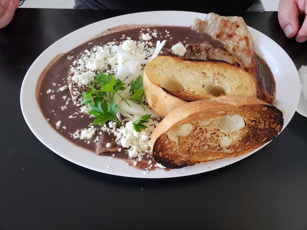 Zimatlan Bakery & Deli | bakery | 1291 Fremont Blvd, Seaside, CA 93955, USA | 8318991540 OR +1 831-899-1540