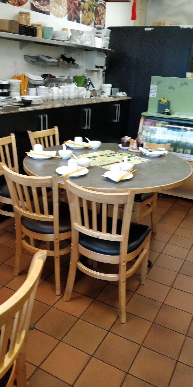 Anns Congee | restaurant | 1102 Centre St #2, Thornhill, ON L4J 3M8, Canada | 9058895948 OR +1 905-889-5948