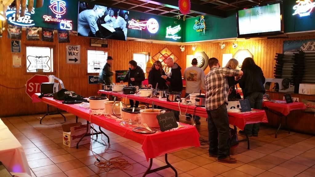 NE Moose Bar & Grill | restaurant | 356 Monroe St NE, Minneapolis, MN 55413, USA | 6126234999 OR +1 612-623-4999