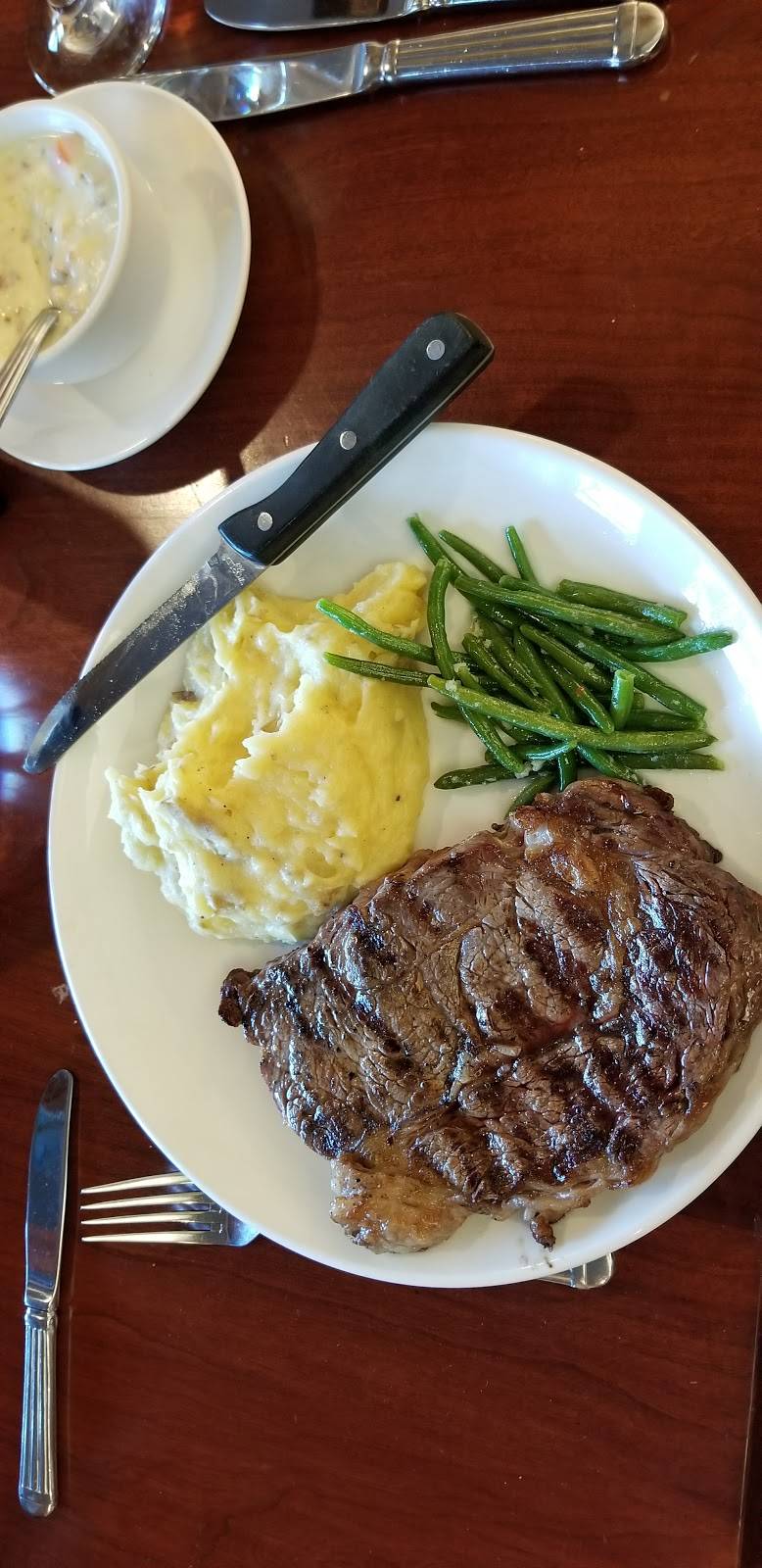 Hanah Mountain Resort Restuarant | restaurant | 576 W Hubbell Hill Rd, Margaretville, NY 12455, USA | 8455864849 OR +1 845-586-4849