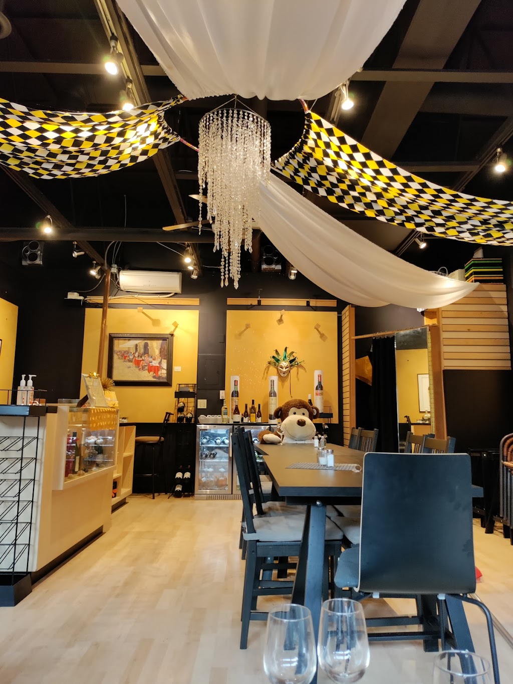 Mangia italian Restaurant and Bere Wine Bar | restaurant | 7755 US-101, Gleneden Beach, OR 97388, USA | 5417642501 OR +1 541-764-2501